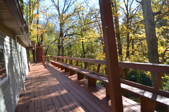 $424,900 | 450 Cedar Hill Road, Celina, TN 38551