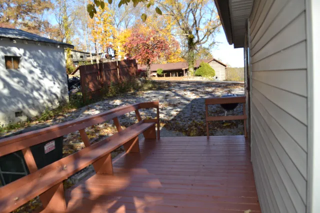 $424,900 | 450 Cedar Hill Road, Celina, TN 38551