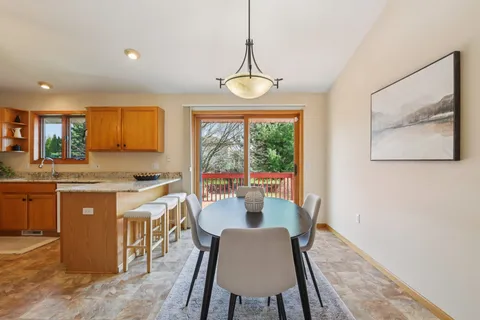 $485,000 | 5495 Quarry Hill Drive, Fitchburg, WI 53711