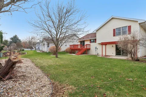 $485,000 | 5495 Quarry Hill Drive, Fitchburg, WI 53711