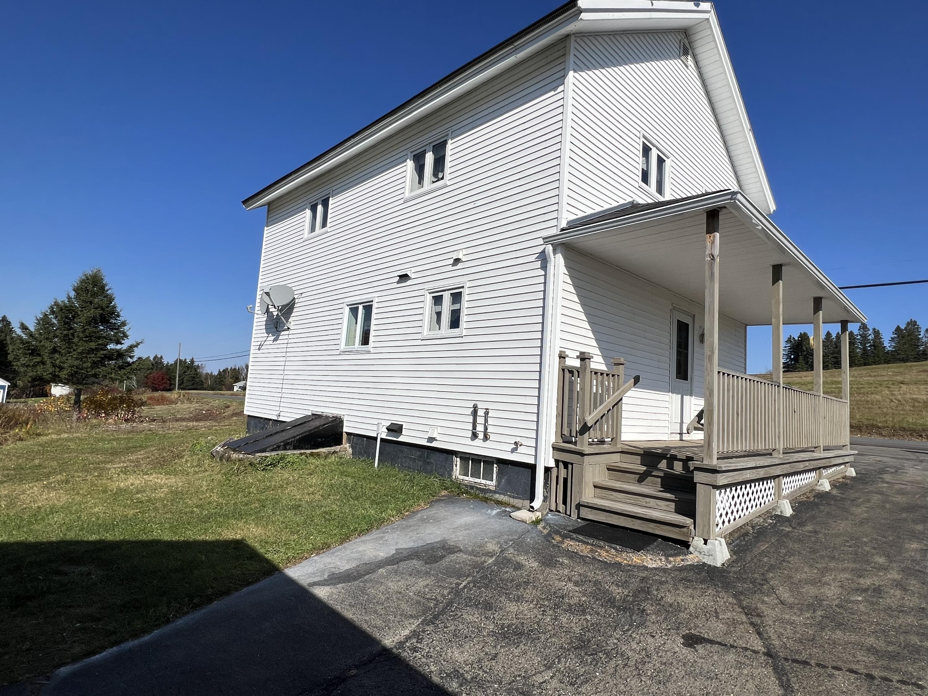 313 Gagnon Road Madawaska, ME 04756 - Photo 10 of 67 04191EC5-2B95-4D7A-AF31-57EBAFE9E1CC