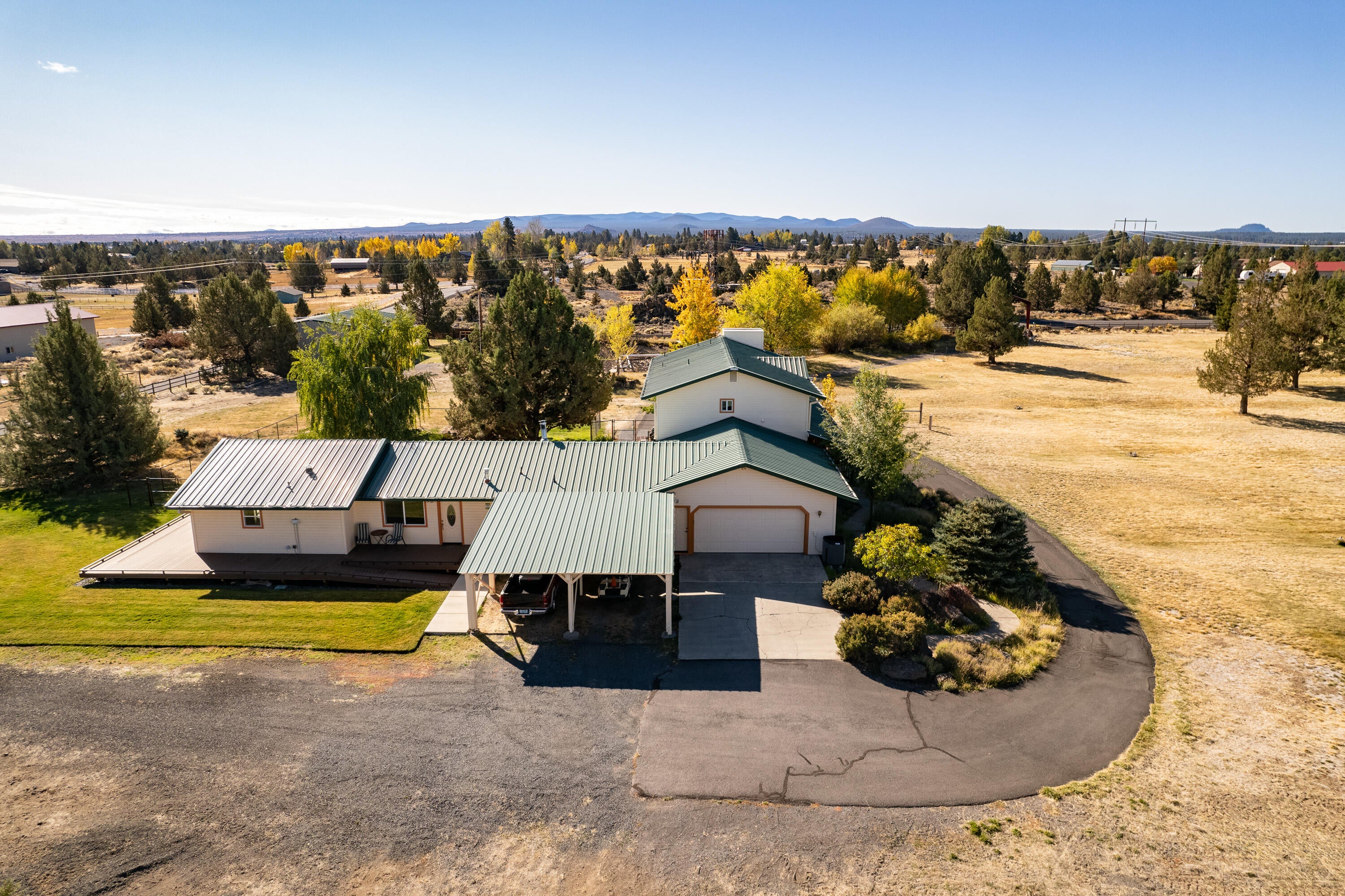 61530 Ward Road Bend, OR 97702 - Photo 2 of 43 ADU with Car Port