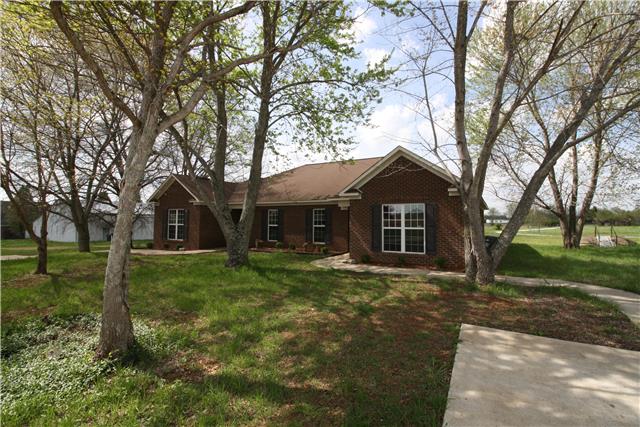 452 Banyon Road Toney, AL 35773 - Photo 1 of 17