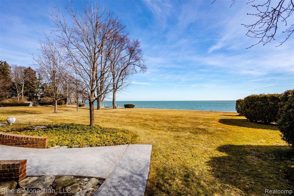 1020 Lake Shore Road Grosse Pointe Shores, MI 48236 - Photo 90 of 94