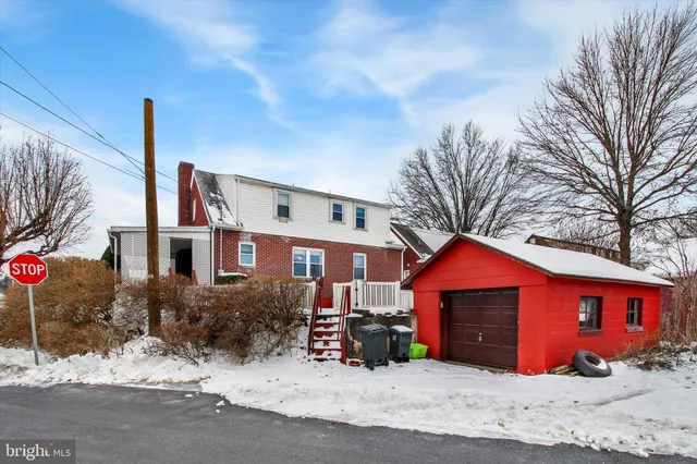 $245,000 | 6 Meadow Avenue, Tamaqua, PA 18252