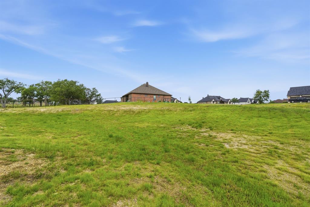 815 Wind River Pass Azle, TX 76020 - Photo 34 of 35