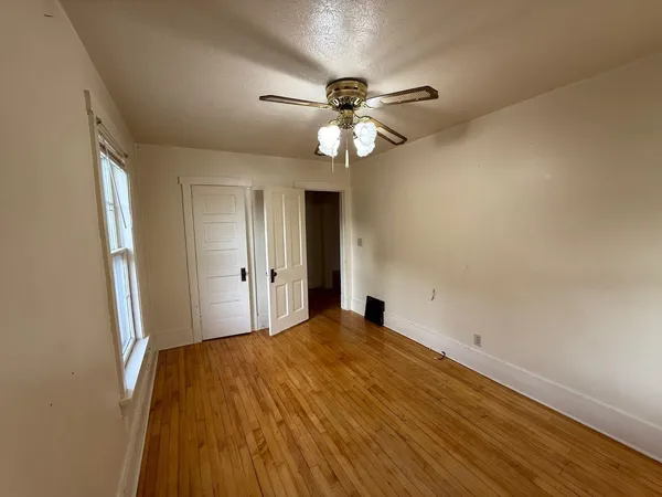 $95,500 | 126 8th Street, Clintonville, WI 54929