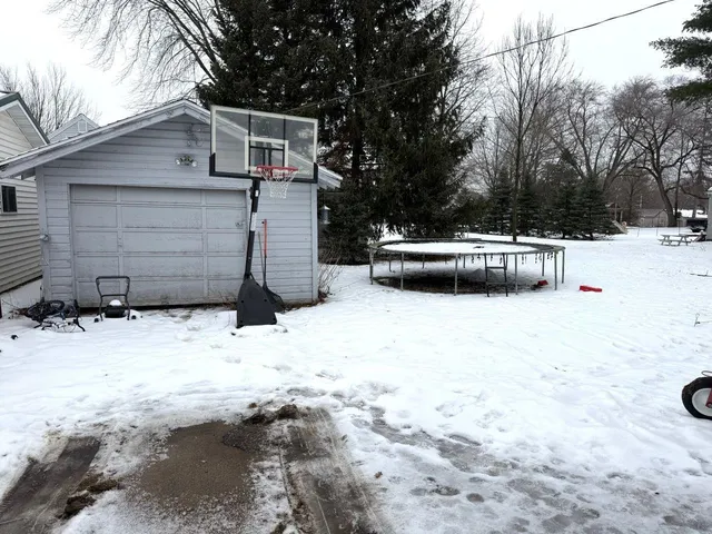 $96,000 | 126 8th Street, Clintonville, WI 54929