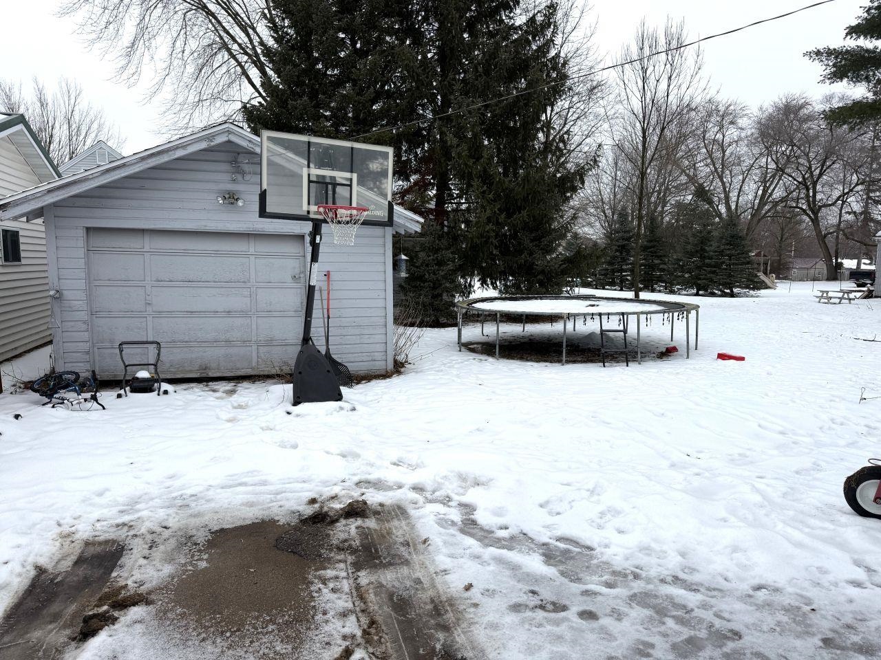 126 8th Street Clintonville, WI 54929 - Photo 5 of 7