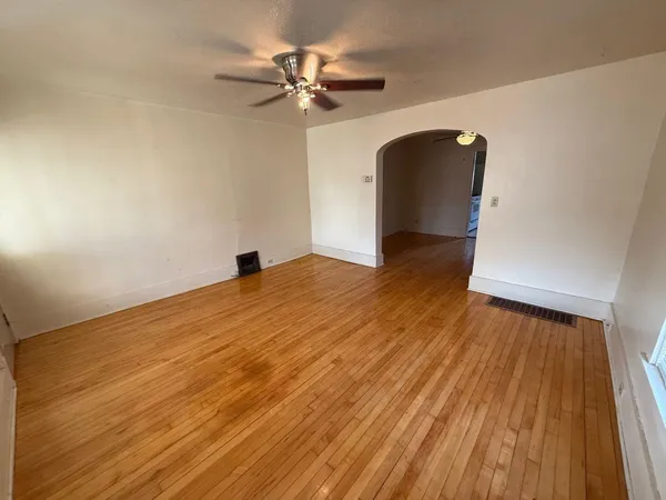 $95,500 | 126 8th Street, Clintonville, WI 54929