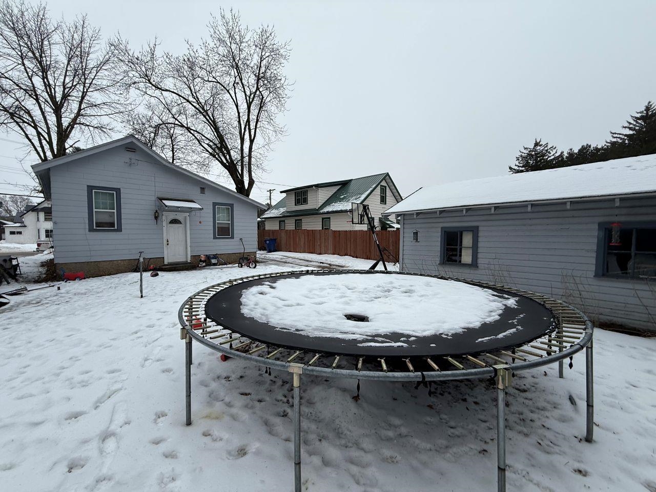 126 8th Street Clintonville, WI 54929 - Photo 6 of 7