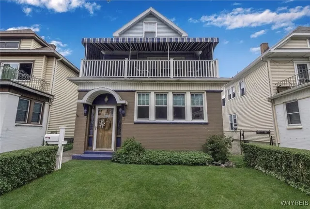 $359,900 | 192 Victoria Boulevard, Tonawanda, NY 14217