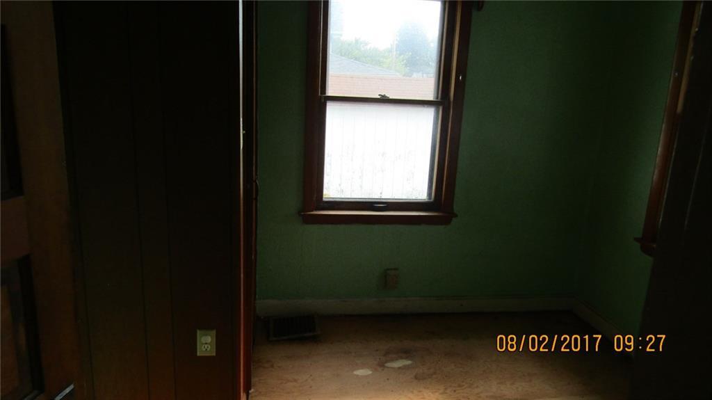 211 4th Springfield, OH 45505 - Photo 7 of 13