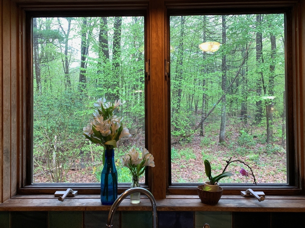 166 East Chestnut Hill Road Montague, MA 01351 - Photo 17 of 32