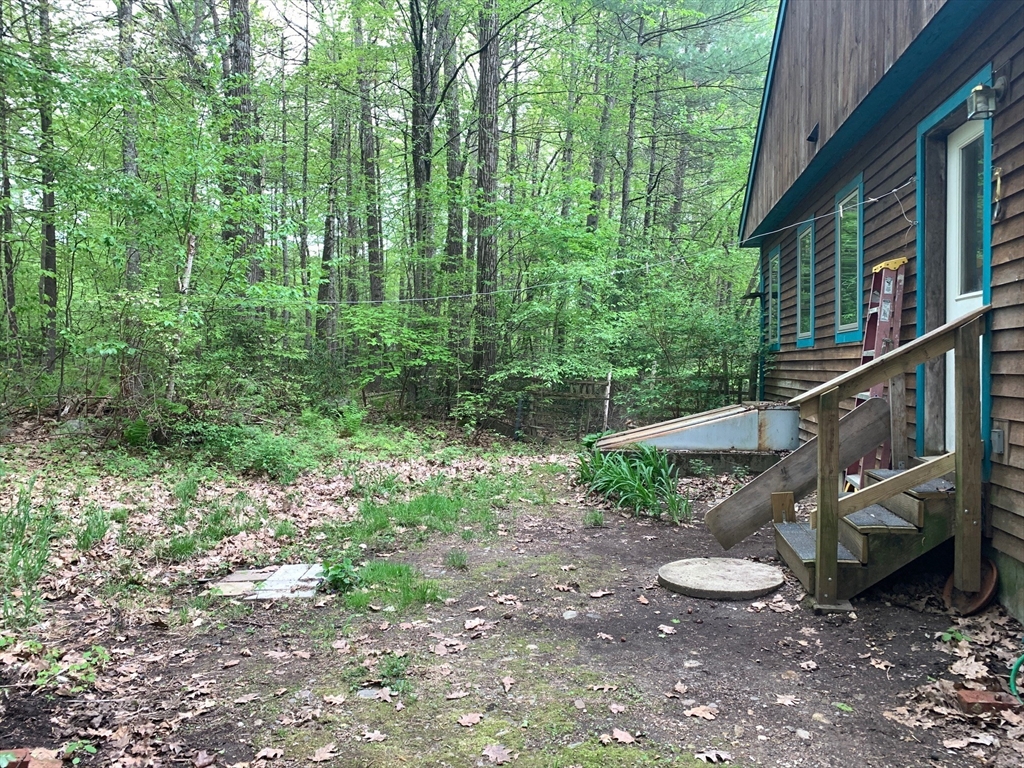 166 East Chestnut Hill Road Montague, MA 01351 - Photo 20 of 32