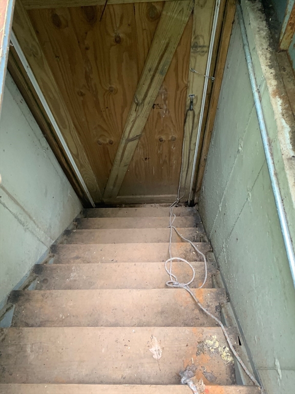 166 East Chestnut Hill Road Montague, MA 01351 - Photo 21 of 32