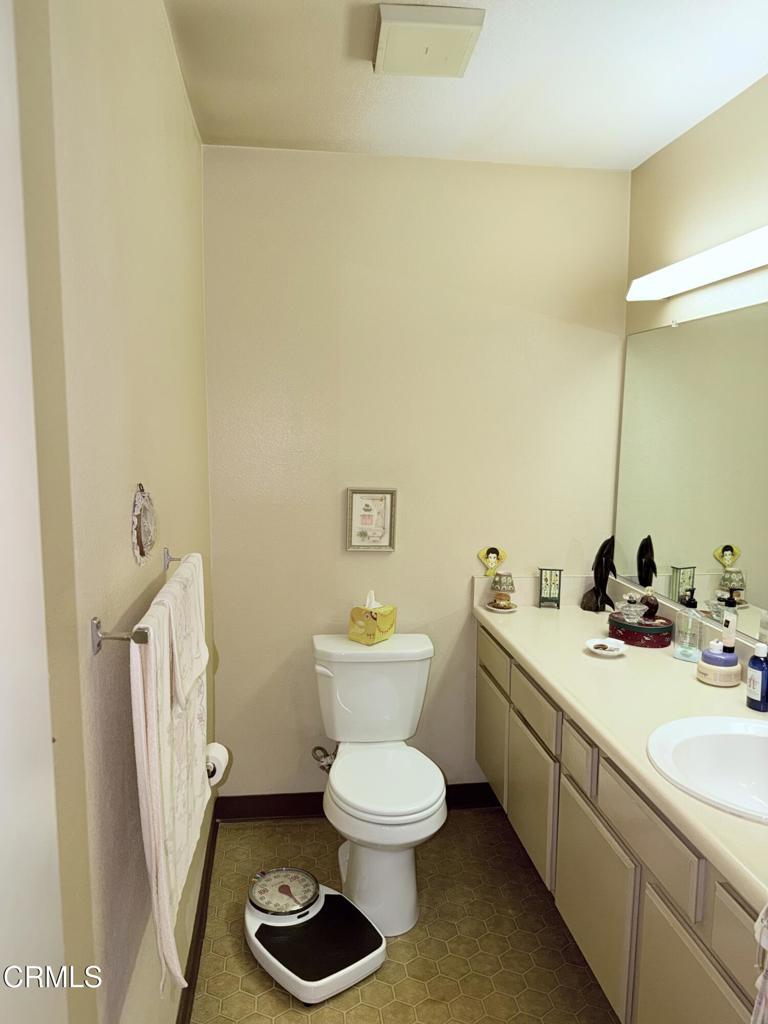 13900 Studebaker Road, Unit 24 Norwalk, CA 90650 - Photo 15 of 25 IMG_0041