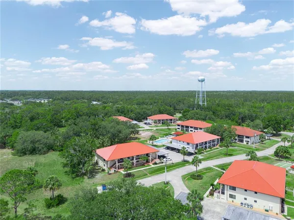 $129,900 | 2809 Granada Court, Unit 5, Lake Wales, FL 33898