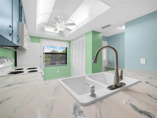 $129,900 | 2809 Granada Court, Unit 5, Lake Wales, FL 33898