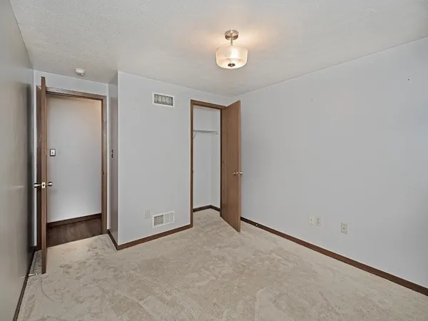 $190,000 | 2750 Iowa Drive, Unit 14, Lower Burrell, PA 15068