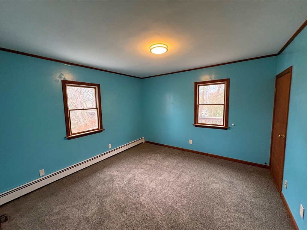951 Dickinson Street Fall River, MA 02721 - Photo 15 of 19