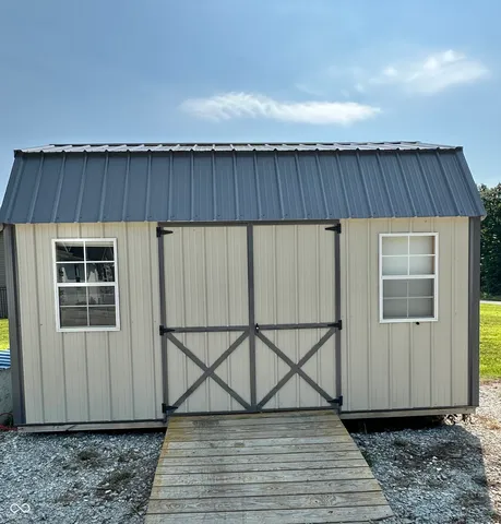 $315,000 | 3152 West Liberty Church Road, Kingman, IN 47952