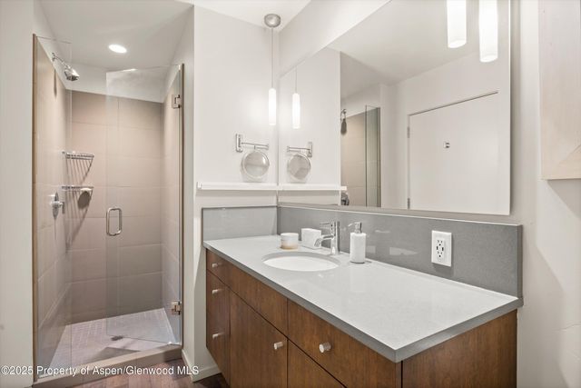 $1,680,000 | 202 Evans Road, Unit 104, Basalt, CO 81621