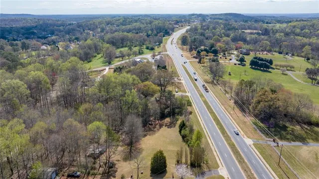 $399,000 | 4577 Winder Highway, Flowery Branch, GA 30542