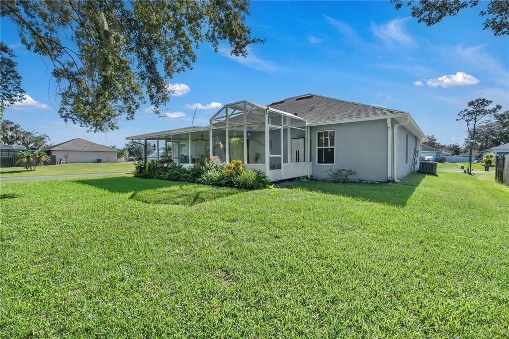 2926 Foraker Way Kissimmee, FL 34758 - Photo 40 of 43