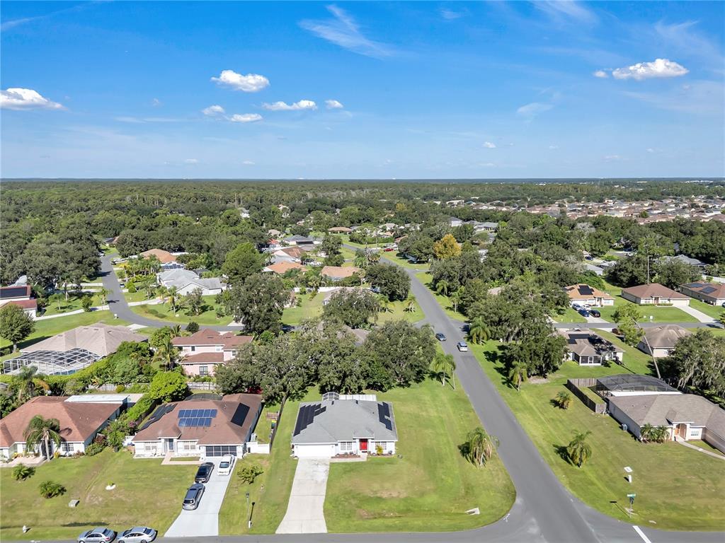 2926 Foraker Way Kissimmee, FL 34758 - Photo 5 of 43