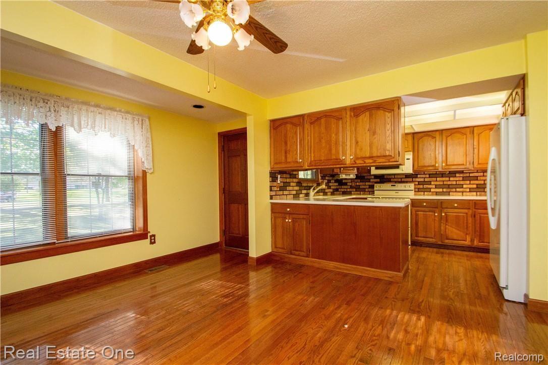 1449 Lake Nepessing Road Lapeer, MI 48446 - Photo 13 of 27 exterior-location-lake-20.jpg