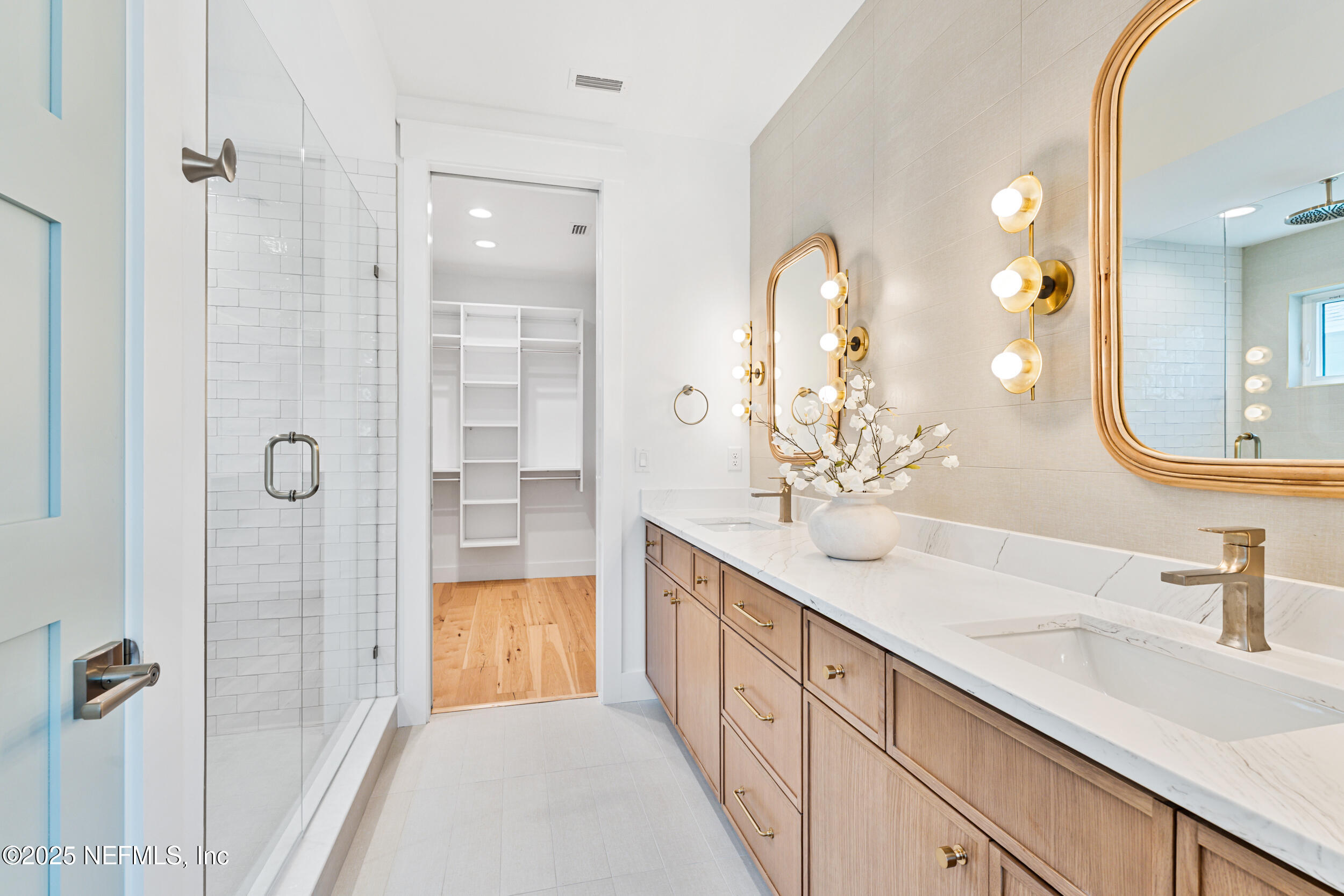 7 13th Street St. Augustine, FL 32080 - Photo 11 of 30 2nd Floor Primary Bath