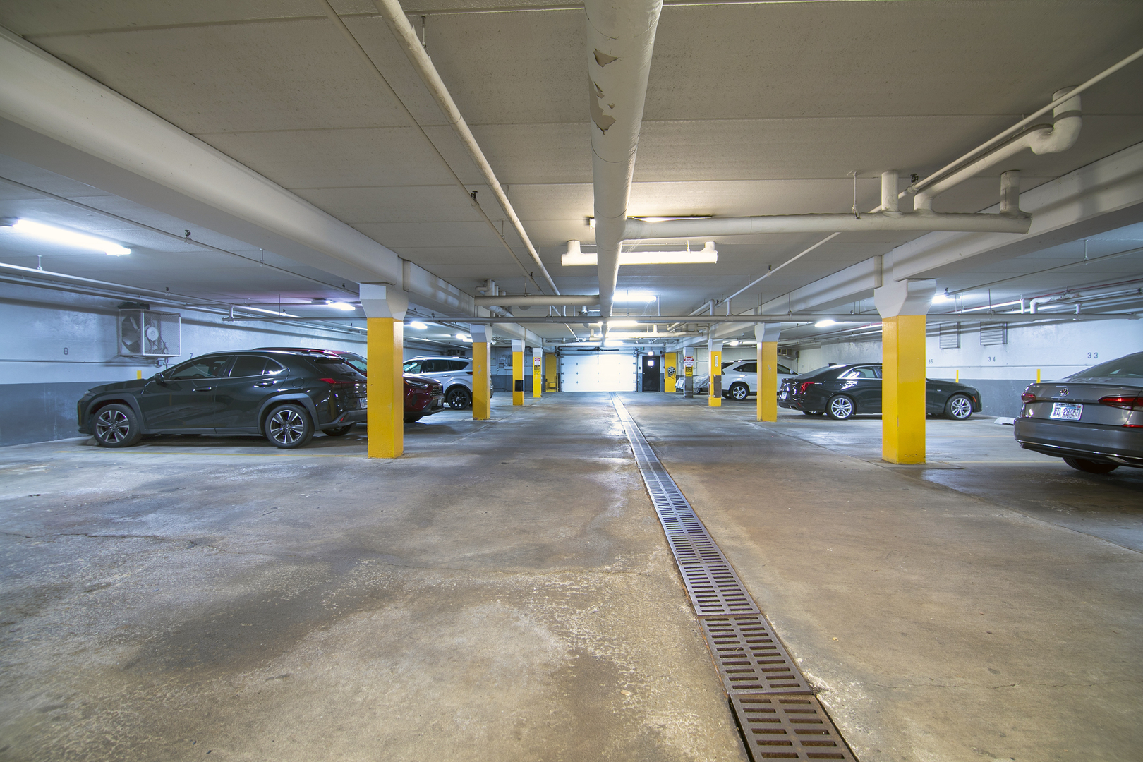 3427 Vollmer Road, Unit 202 Flossmoor, IL 60422 - Photo 25 of 27 a view of parking area