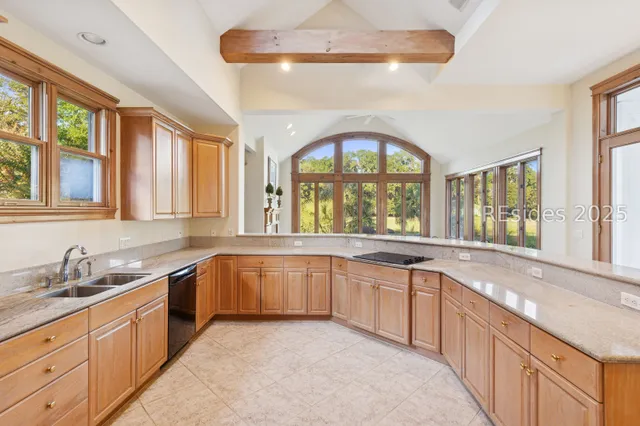 $919,000 | 77 Belfair Oaks Boulevard, Bluffton, SC 29910