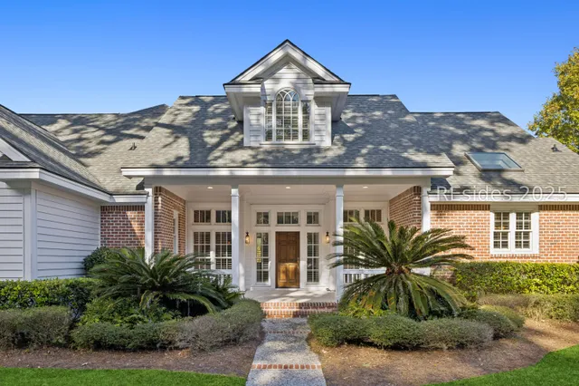 $919,000 | 77 Belfair Oaks Boulevard, Bluffton, SC 29910