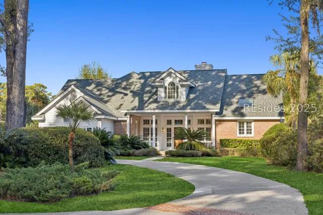 $919,000 | 77 Belfair Oaks Boulevard, Bluffton, SC 29910