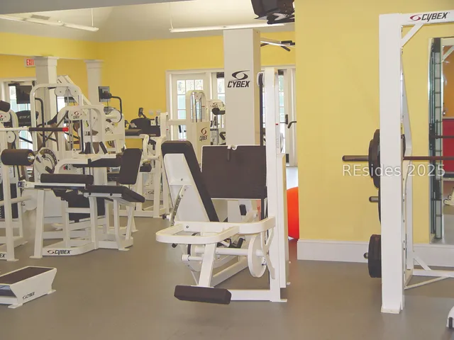 $919,000 | 77 Belfair Oaks Boulevard, Bluffton, SC 29910