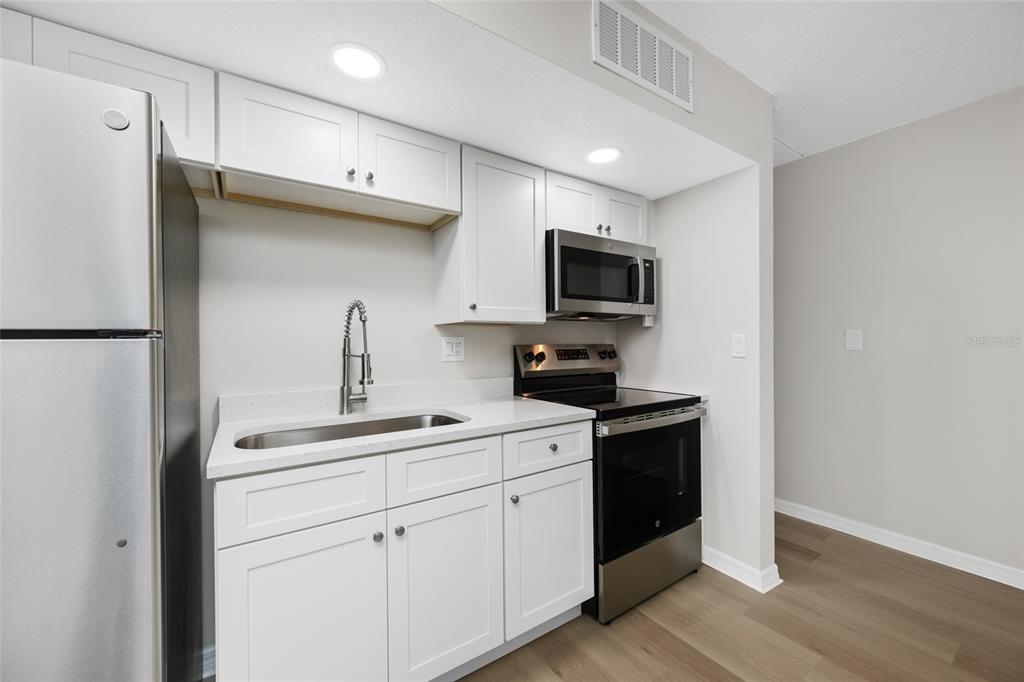 8012 Blind Pass Road, Unit 2 St. Petersburg, FL 33706 - Photo 4 of 17