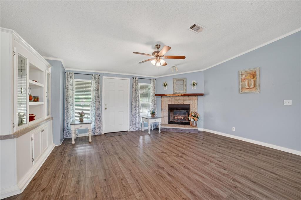 1431 Frierson Road Kaufman, TX 75142 - Photo 7 of 34