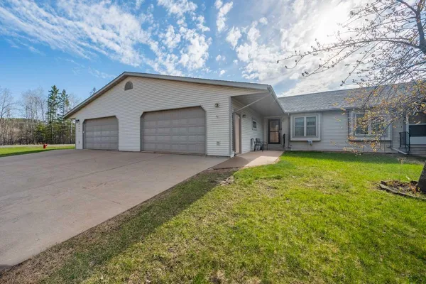 $230,000 | 2506 21st Avenue East, Hibbing, MN 55746