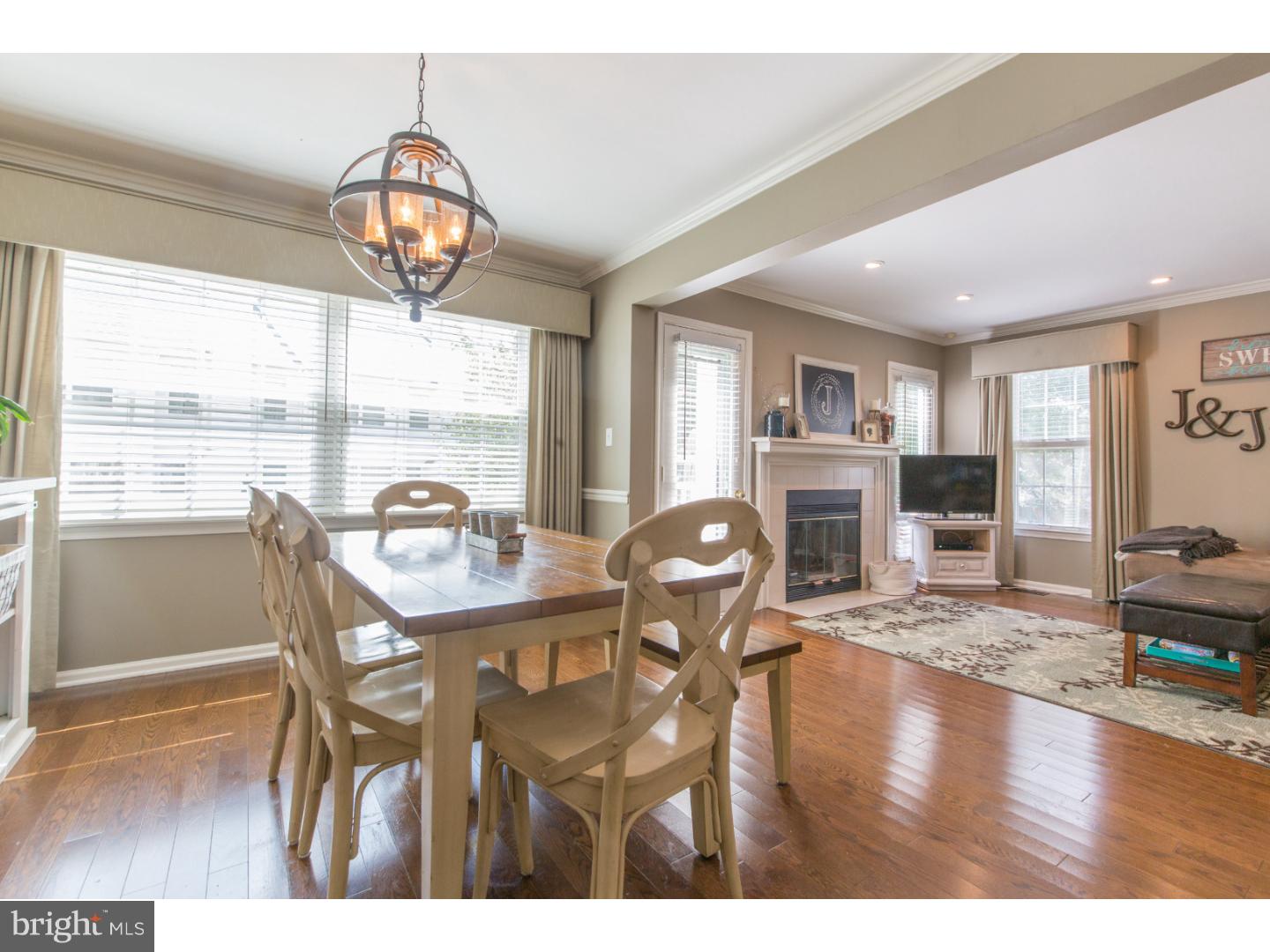 1627 Covington Road, Unit 14 Yardley, PA 19067 - Photo 4 of 25 Dining Room