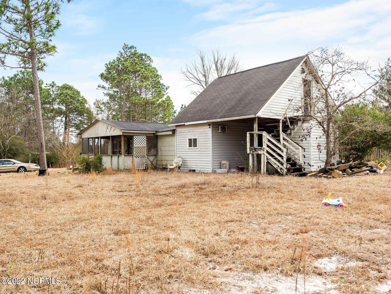 865 East Ocean Road Holly Ridge, NC 28445 - Photo 11 of 40 10_zfsdff10_mls