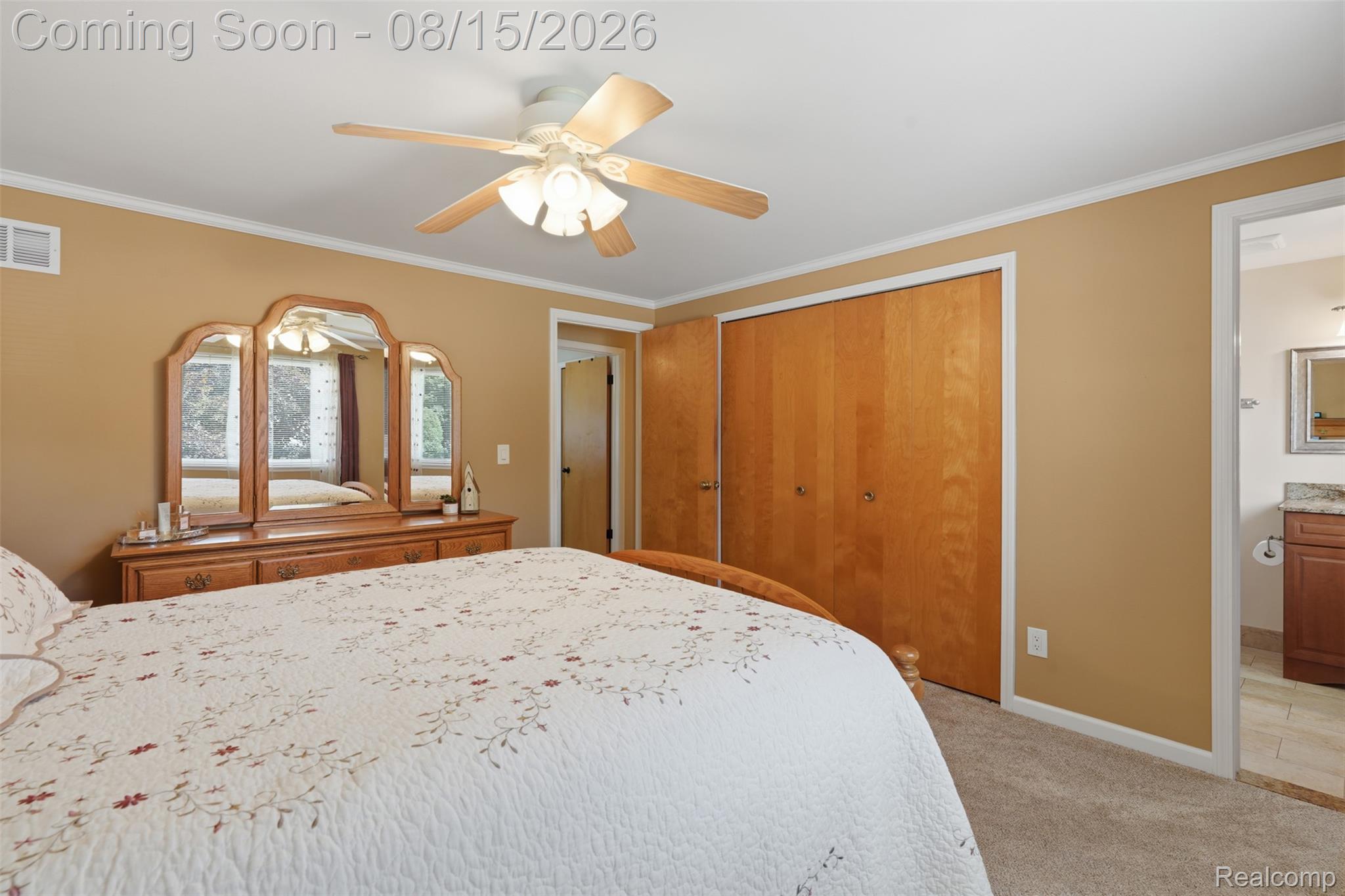 18656 Gill Road Livonia, MI 48152 - Photo 25 of 52 25.jpg