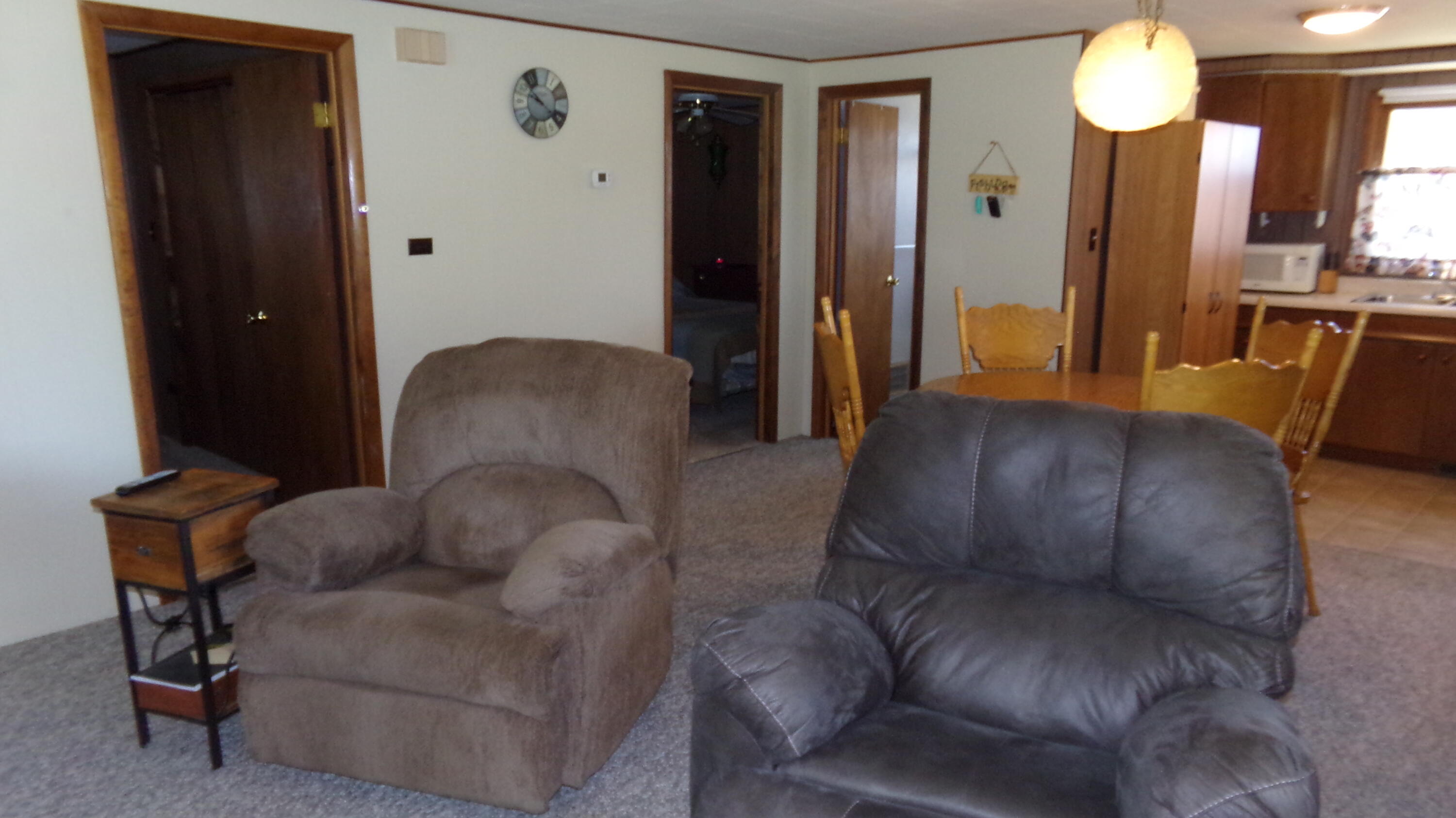 9151 Parkway Road Stephenson, WI 54114 - Photo 41 of 44 Livingroom