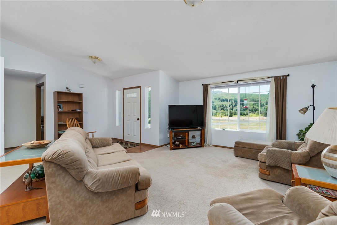 58 Elk Ridge Drive Cathlamet, WA 98612 - Photo 3 of 37 Gallery Image 3