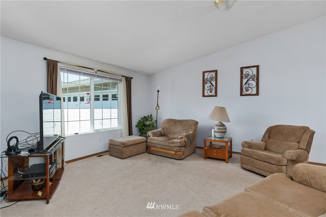 58 Elk Ridge Drive Cathlamet, WA 98612 - Photo 4 of 37 Gallery Image 4