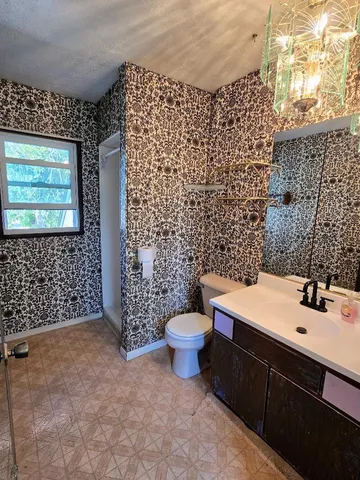 $129,000 | 109 5th Avenue Southeast, Pipestone, MN 56164