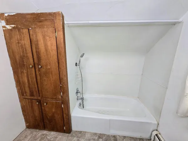 $124,500 | 109 5th Avenue Southeast, Pipestone, MN 56164