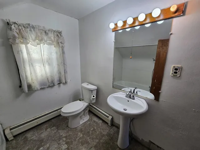 $129,000 | 109 5th Avenue Southeast, Pipestone, MN 56164