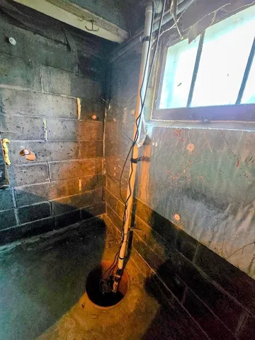 $129,000 | 109 5th Avenue Southeast, Pipestone, MN 56164